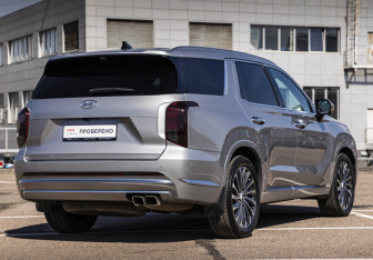 Подержанный автомобиль Hyundai Palisade 2024 года (5 фото)