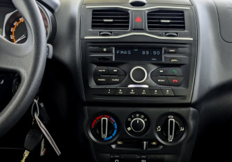 Подержанный автомобиль LADA (ВАЗ) Granta Sedan 2024 года (15 фото)