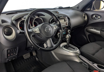 Подержанный автомобиль Nissan Juke 2014 года (15 фото)