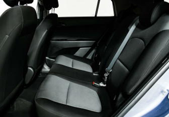 Подержанный автомобиль Hyundai Creta 2018 года (12 фото)