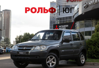 Подержанный автомобиль Chevrolet Niva 2011 года (1 фото)