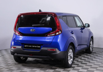 Подержанный автомобиль Kia Soul 2020 года (5 фото)