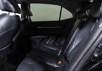 Подержанный автомобиль Toyota Camry Sedan 2020 года (13 фото)