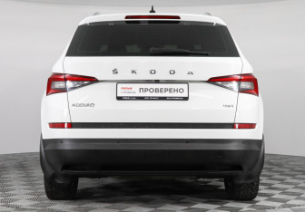 Подержанный автомобиль Skoda Kodiaq 2020 года (6 фото)