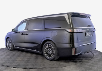 Подержанный автомобиль Voyah Dream 2022 года (7 фото)