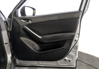 Подержанный автомобиль Mazda CX-5 2015 года (25 фото)