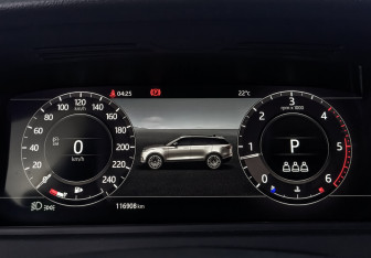 Подержанный автомобиль Land Rover Range Rover Velar 2020 года (16 фото)