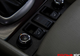 Подержанный автомобиль Infiniti QX50 2016 года (18 фото)