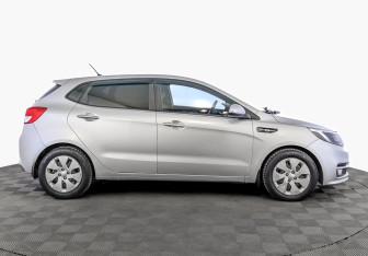 Подержанный автомобиль Kia Rio Hatchback 2016 года (4 фото)