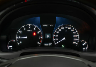 Подержанный автомобиль Lexus RX 2014 года (13 фото)