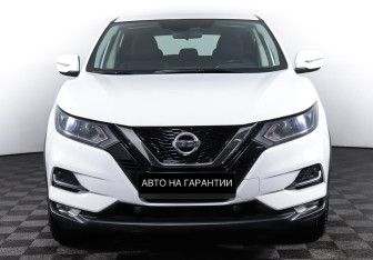 Подержанный автомобиль Nissan Qashqai 2019 года (2 фото)