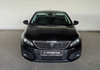 Подержанный автомобиль Peugeot 308 Wagon 2019 года (2 фото)