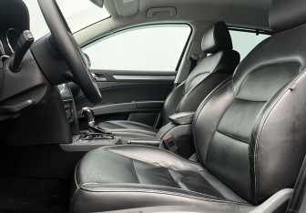 Подержанный автомобиль Skoda Superb Liftback 2014 года (10 фото)