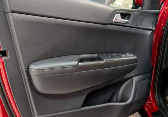 Подержанный автомобиль Kia Sportage 2018 года (19 фото)