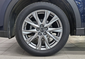 Подержанный автомобиль Mazda CX-5 2021 года (12 фото)