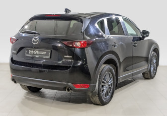 Подержанный автомобиль Mazda CX-5 2021 года (5 фото)