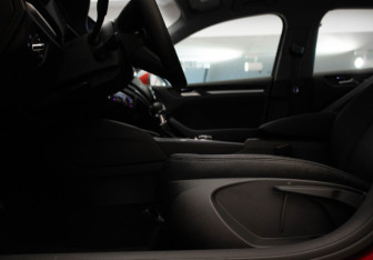 Подержанный автомобиль Audi A3 Sedan 2017 года (28 фото)