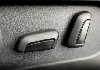 Подержанный автомобиль Volkswagen Touareg 2019 года (20 фото)