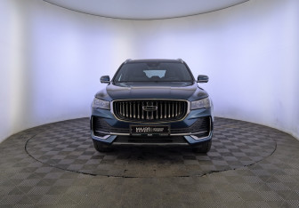 Подержанный автомобиль Geely Monjaro 2024 года (2 фото)