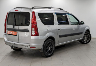 Подержанный автомобиль LADA (ВАЗ) Largus Wagon 2016 года (5 фото)