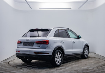 Подержанный автомобиль Audi Q3 2018 года (5 фото)