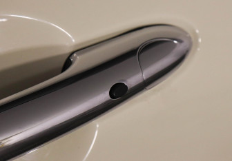 Подержанный автомобиль MINI Clubman Wagon 2021 года (17 фото)