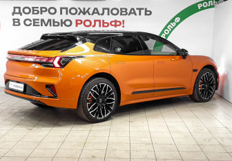 Подержанный автомобиль Zeekr 001 2024 года (4 фото)