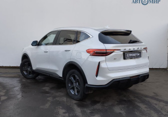 Подержанный автомобиль Haval F7 2022 года (6 фото)