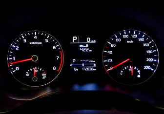 Подержанный автомобиль Kia Rio Hatchback 2021 года (12 фото)