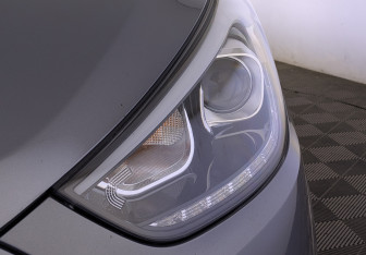 Подержанный автомобиль Hyundai ix35 2013 года (11 фото)