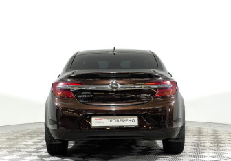 Подержанный автомобиль Opel Insignia Sedan 2014 года (6 фото)