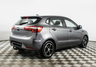 Подержанный автомобиль Kia Rio Hatchback 2013 года (3 фото)