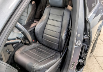 Подержанный автомобиль Mercedes-Benz GLE 2021 года (20 фото)
