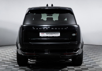 Подержанный автомобиль Land Rover Range Rover 2023 года (6 фото)