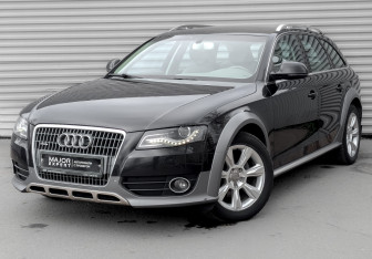 Подержанный автомобиль Audi A4 allroad 2010 года (1 фото)