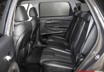 Подержанный автомобиль Hyundai Santa Fe 2021 года (10 фото)