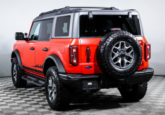 Подержанный автомобиль Ford Bronco 2021 года (7 фото)
