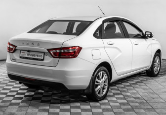 Подержанный автомобиль LADA (ВАЗ) Vesta Sedan 2017 года (5 фото)