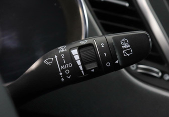 Подержанный автомобиль Hyundai Santa Fe 2016 года (13 фото)