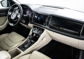 Подержанный автомобиль Skoda Kodiaq 2021 года (10 фото)