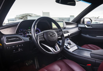 Подержанный автомобиль Hyundai Palisade 2019 года (12 фото)