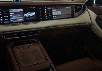 Подержанный автомобиль Voyah Free 2023 года (26 фото)