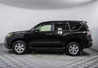 Подержанный автомобиль Lexus GX 2014 года (8 фото)