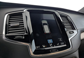 Подержанный автомобиль Volvo XC90 2018 года (27 фото)