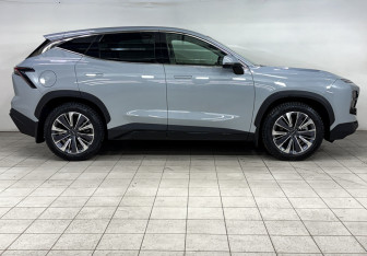 Подержанный автомобиль Jetour Dashing 2023 года (4 фото)