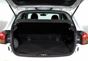 Подержанный автомобиль Mitsubishi ASX 2014 года (11 фото)