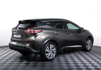 Подержанный автомобиль Nissan Murano Suv 2018 года (5 фото)