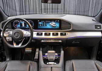 Подержанный автомобиль Mercedes-Benz GLE 2019 года (14 фото)