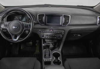 Подержанный автомобиль Kia Sportage 2018 года (13 фото)