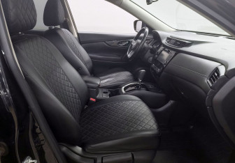 Подержанный автомобиль Nissan X-Trail 2020 года (10 фото)